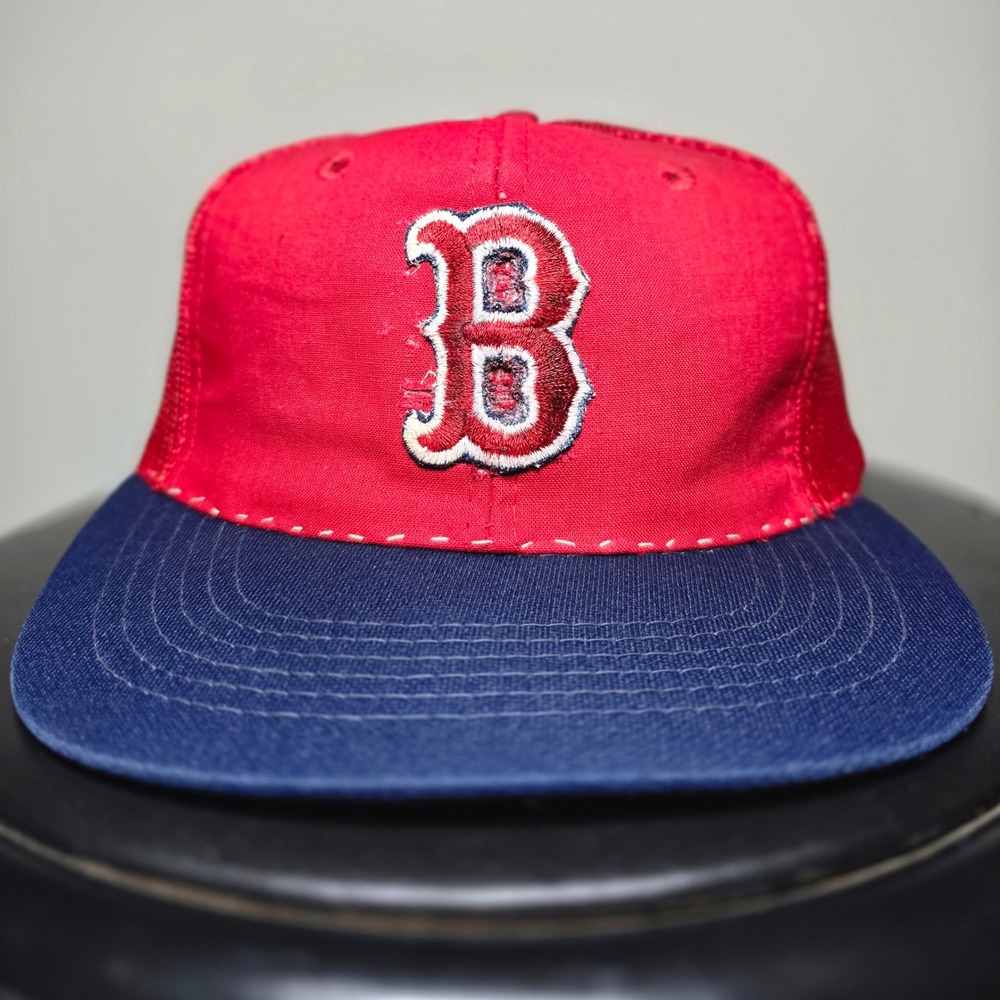 Boston Red Sox 80s Two-Tone MLB Vintage Trucker Snapback Baseball Hat